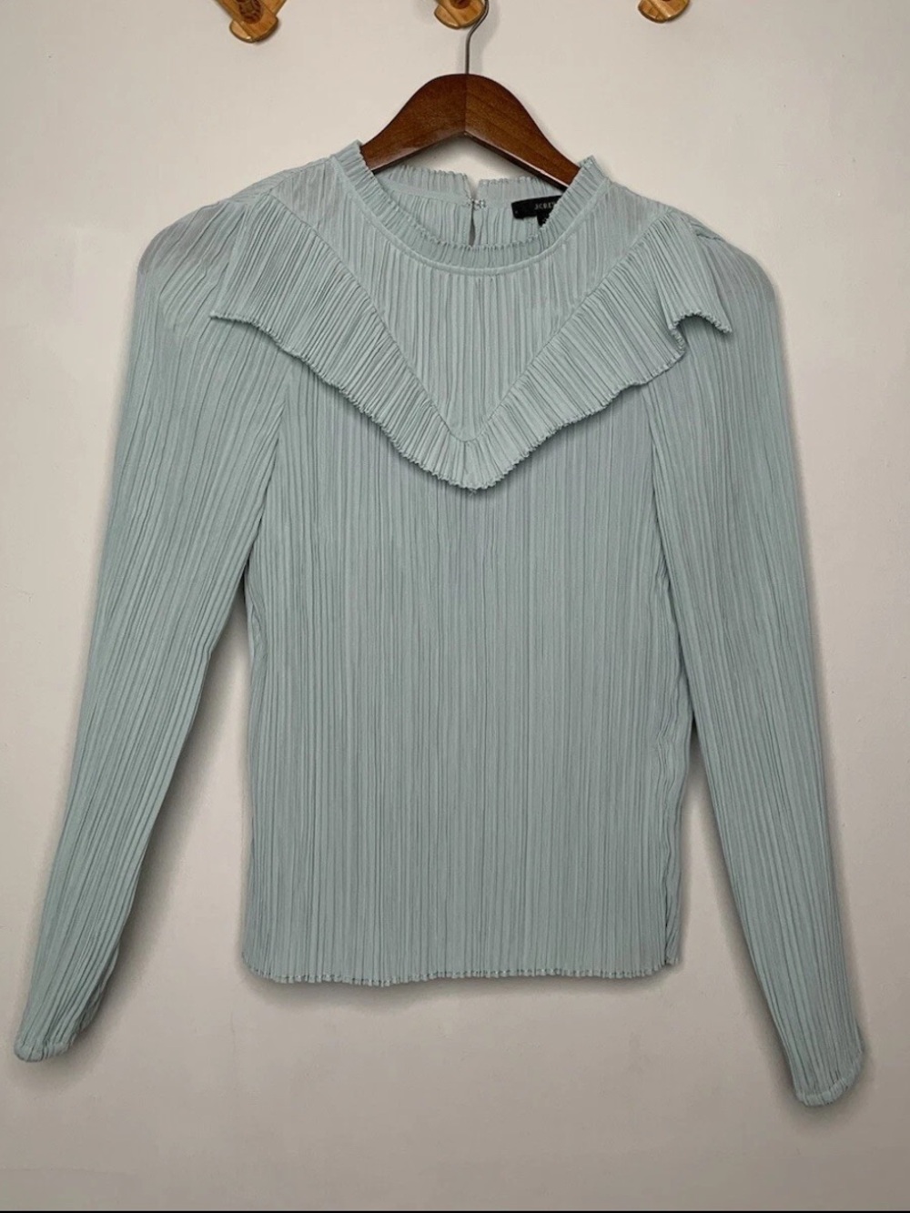 J.Crew Green/Blue Crinkle/ Pleated-chiffon V-detail Blouse/Top. SIZE SMALL